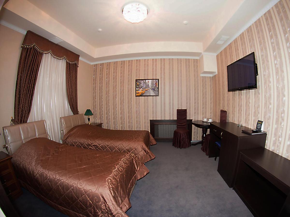 Plaza Hotel Volgograd Rum bild